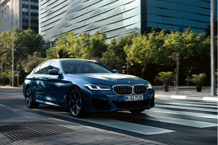 Các dòng xe BMW nhập khẩu nhận đa dạng ưu đãi từ tháng 7. Ảnh: BMW